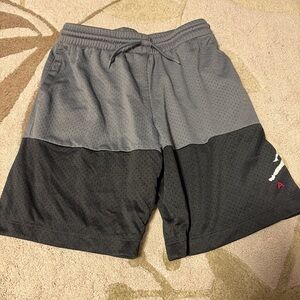 Jordan Jumpman Air Boys Mesh Shorts Size M (10-12) Gray/Black